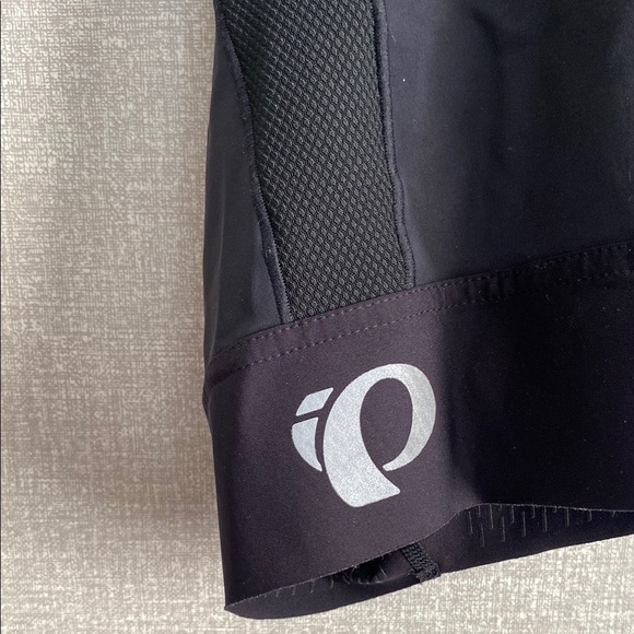 Pearl Izumi Black Cycling Shorts - Picture 2 of 8